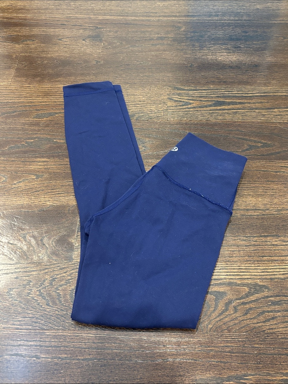 Lululemon Women’s Navy Leggings Size 2